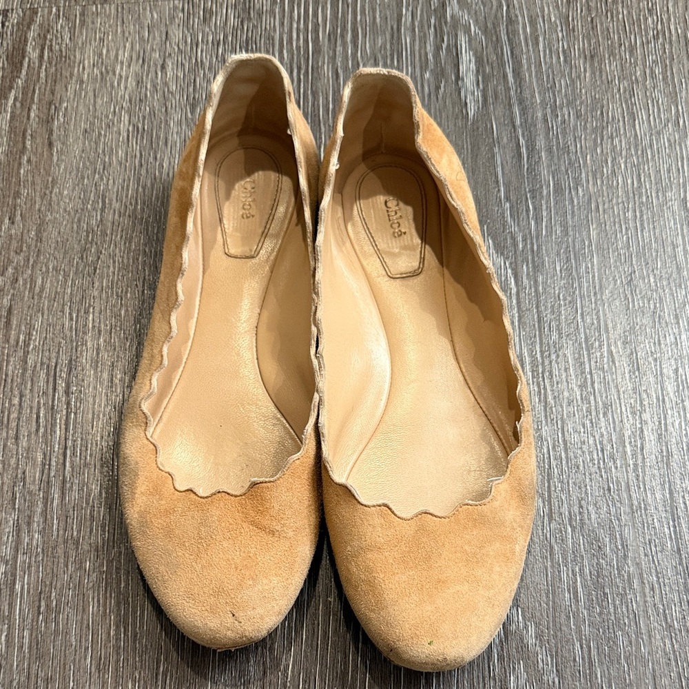 Chloe Women's Tan Suede Flats Size 36